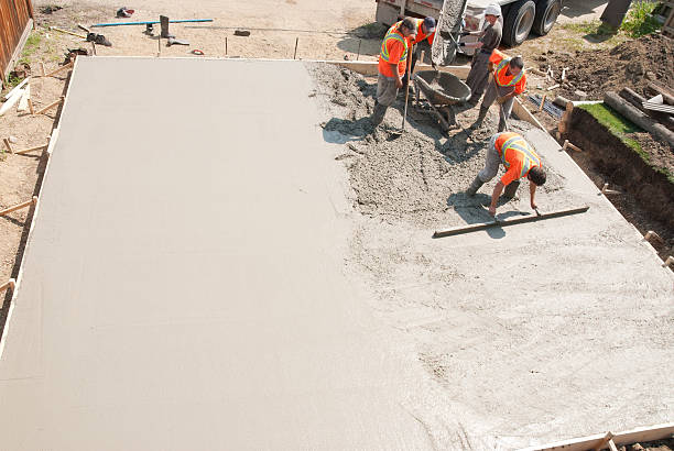  Saticoy, CA Concrete contractor Pros